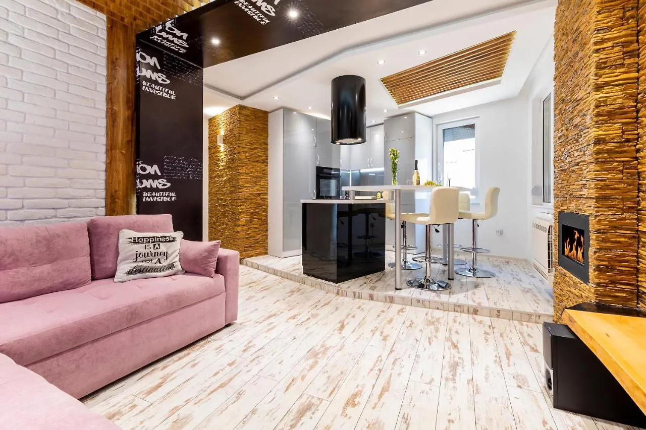 Modern 1Bd Flat With A Parking Near The City Centre By Flat Mаnager Filibe