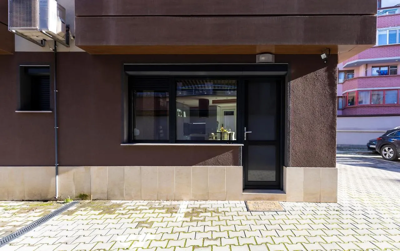Daire Modern 1Bd Flat With A Parking Near The City Centre By Flat Mаnager Filibe