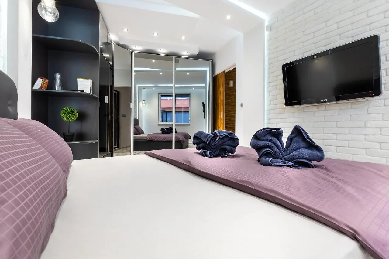 Daire Modern 1Bd Flat With A Parking Near The City Centre By Flat Mаnager Filibe Bulgaristan